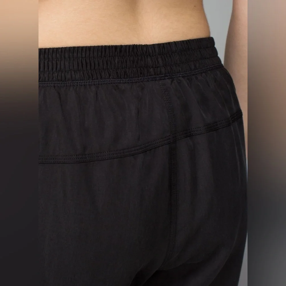 Lululemon Mat to Street Pants Jogger Lounge Activewear Running